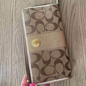 Coach leather C wallet